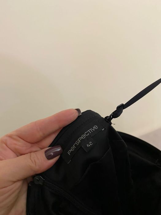 Женское черное платье