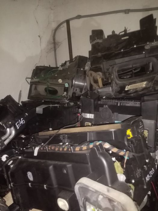 Корпуса печки на Мерседес из Германии