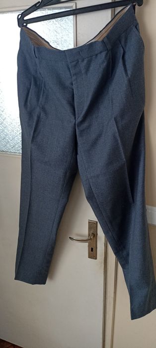 Мъжки костюм с панталон и елече 182