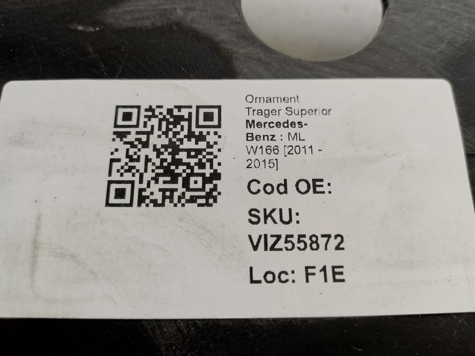 Орнамент Трагер Горен Мерцедес-Бенц / Mercedes-Benz ML W166 Оригинален