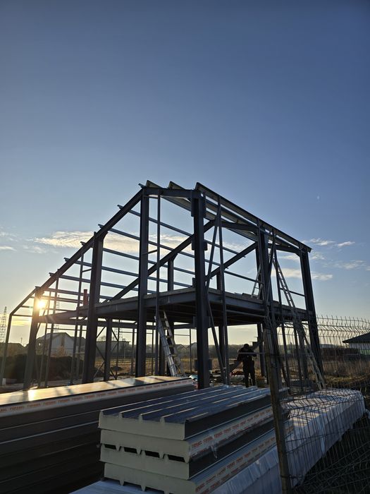 Vand hala metalica 8x20x4 panouri sandwich