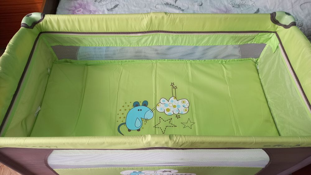 Бебешка сгъваема кошара