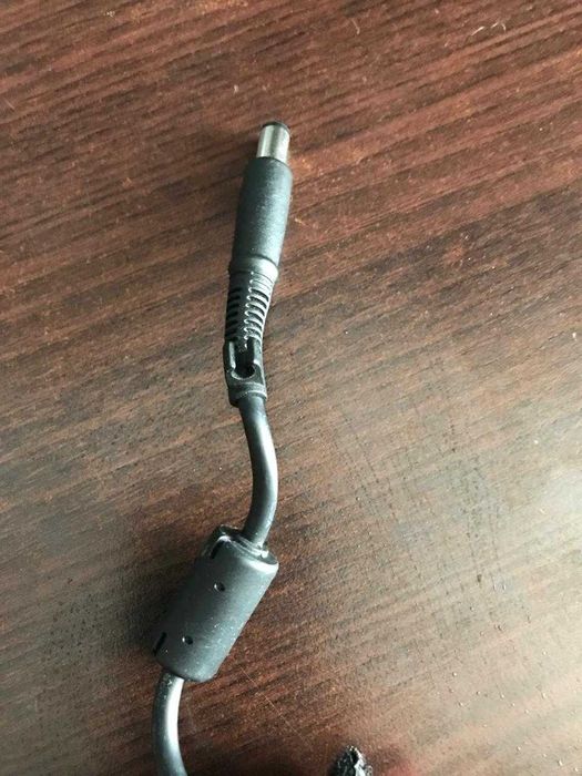 Зарядка на ноутбуки HP