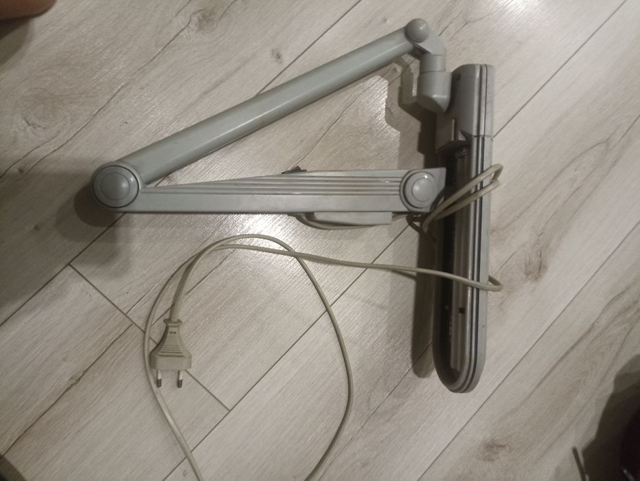 Лампа лампочки  Юг