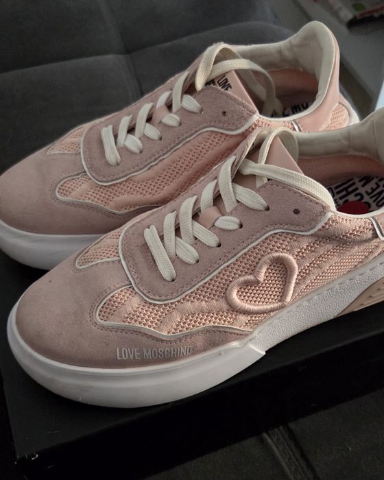 Love Moschino сникърси н.40