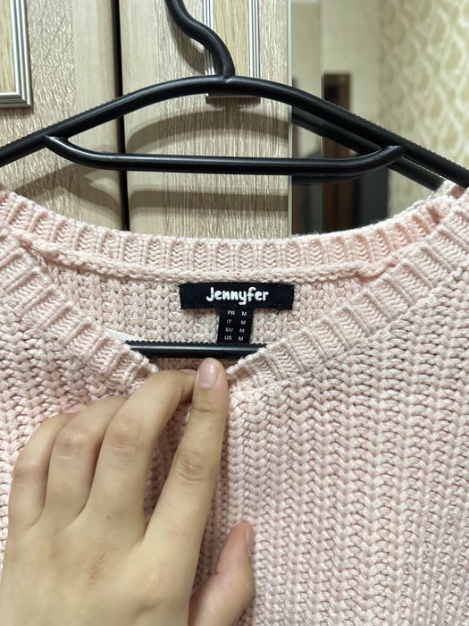 Свитер-топ хорошего качества