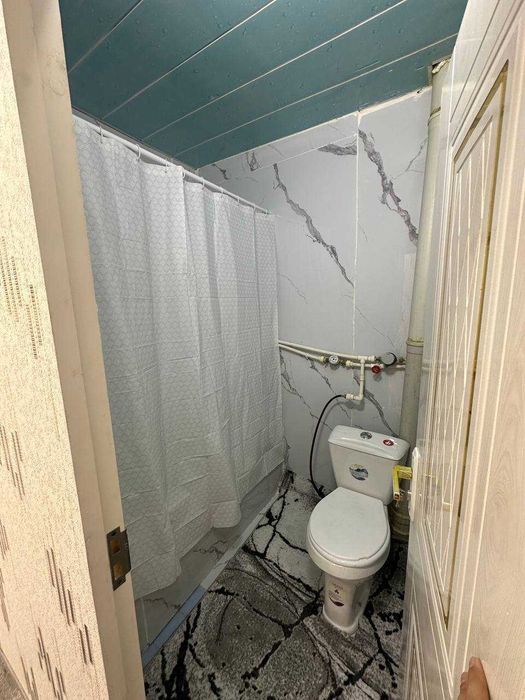 Горгаздан 1 хонали 1 каватдан квартира сотилади