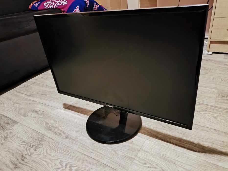 Нерабочие мониторы и блок питание