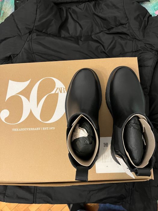 Ghete bărbați Zara noi.