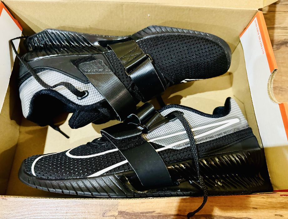 Фитнес обувки (Щангети) Nike ROMALEOS 4