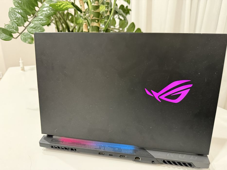 Мощный игровой ноутбук Asus Rog