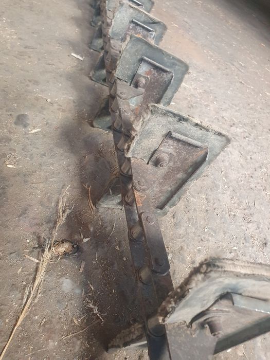 Зърнен елеватор за Claas Dominator 106/108/118 Mega 208/218