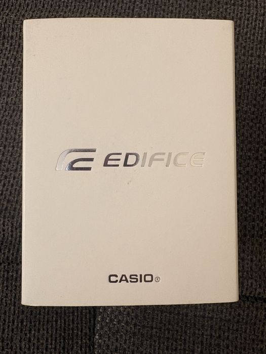 Чисто нов часовник  Casio Edifice