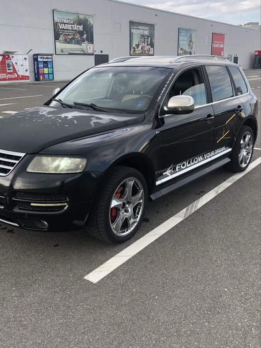 De vanzare touareg 3.0 V6 INDIVIDUAL