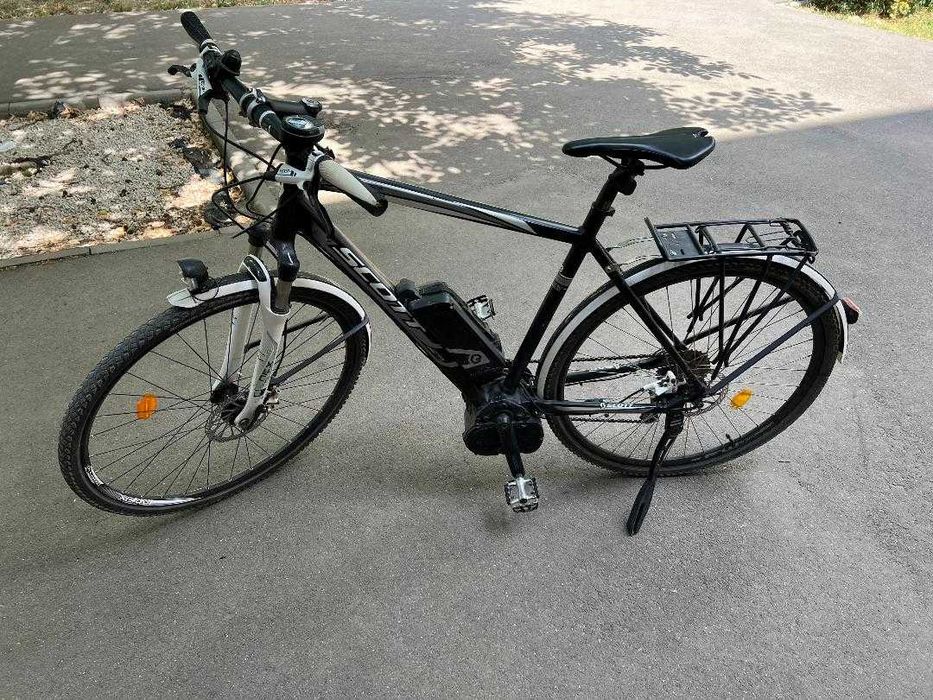 vand bicicleta electrica Scott cu motor Bosch