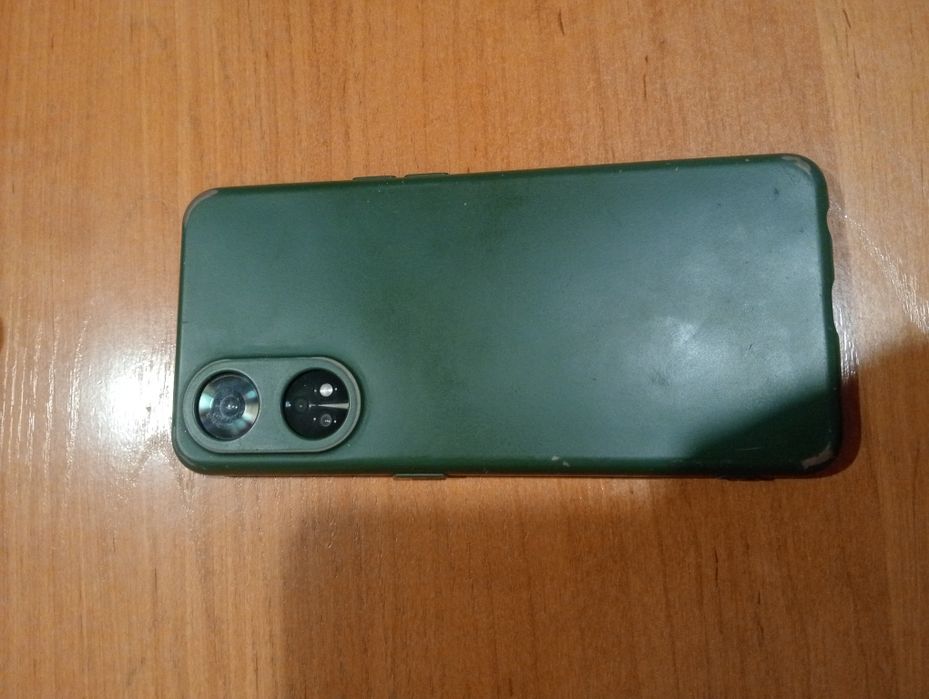 Продам oppo Reno 8t в идеальном состоянии