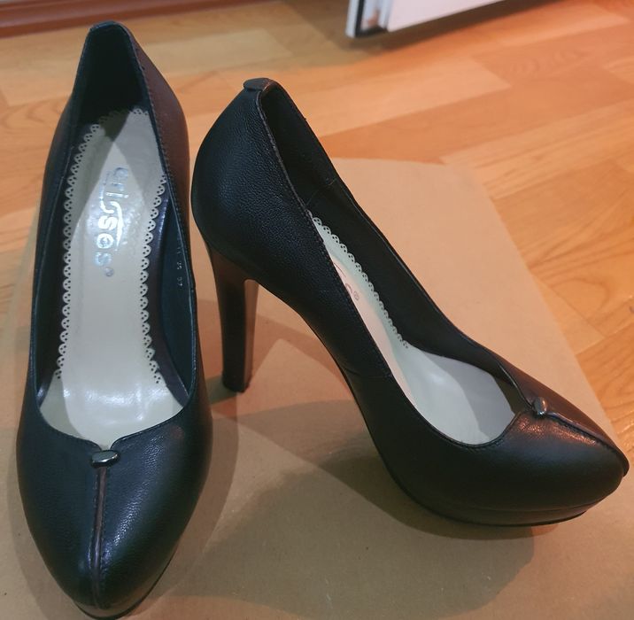 Женские Кожаные туфли