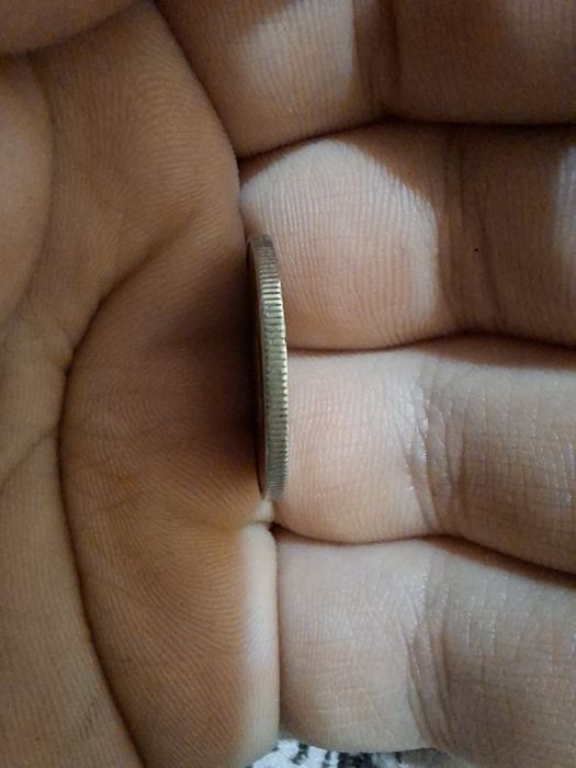 Продам манету арабскую