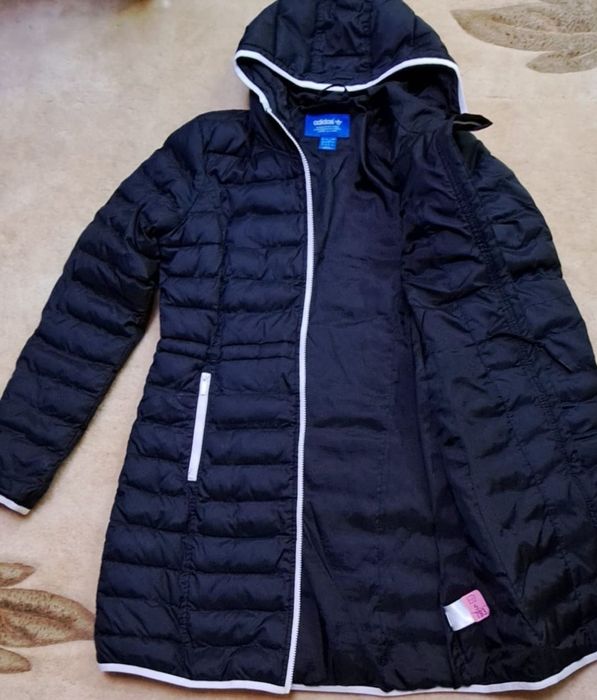 Adidas geaca  dama marimea 38