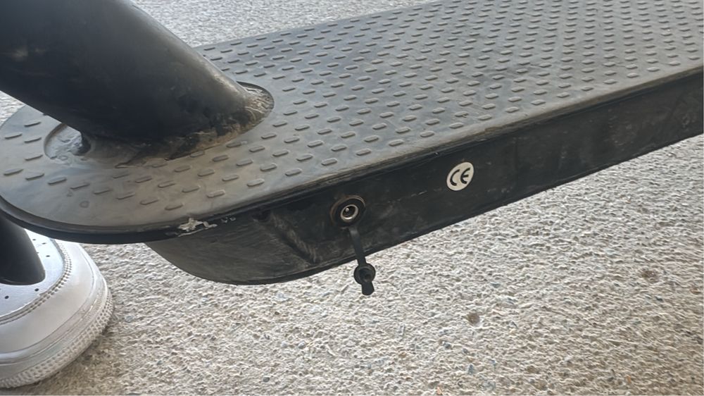 Электро самокат продается срочно