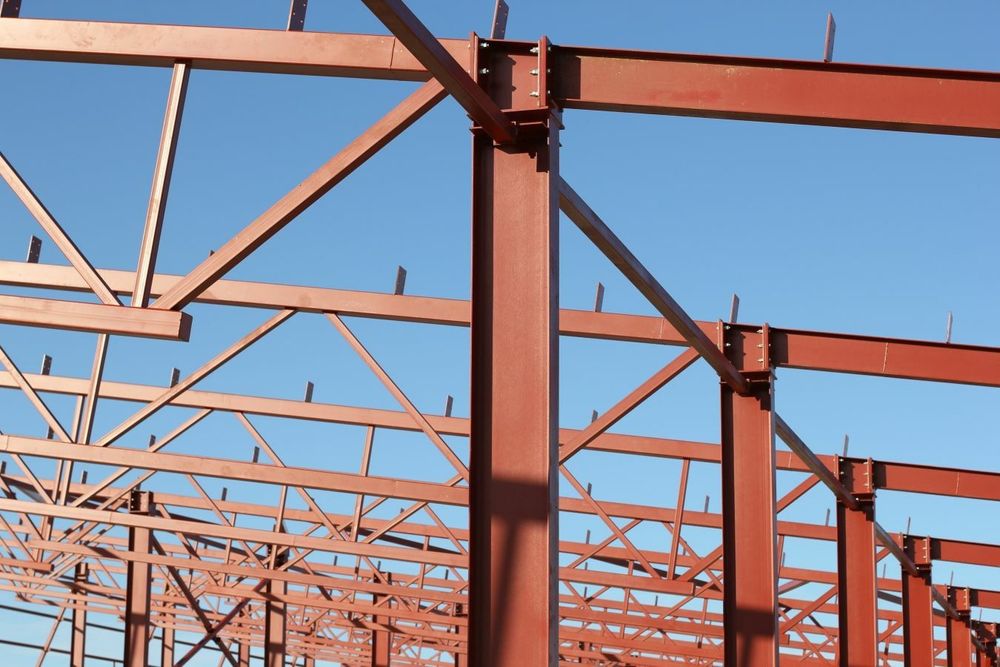 Метал конструкция йиґамиз, профессионал жамоа.