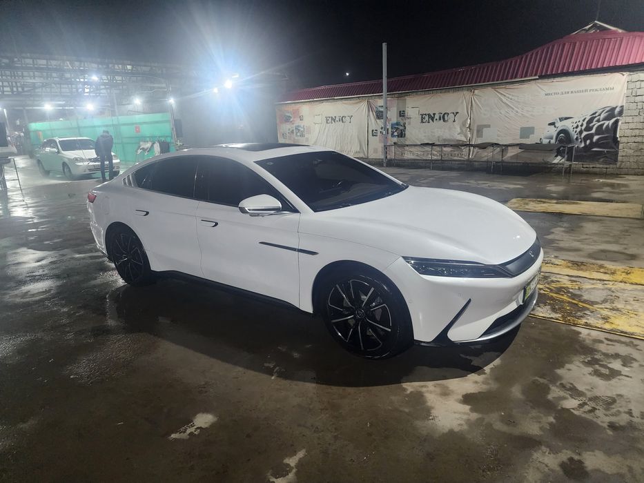 Byd jan full 2x моторный не каких капризов все чётко ездиет