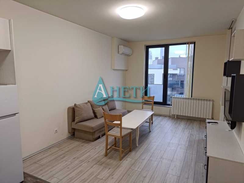 Дава се под наем Тристаен апартамент в София, Гео Милев - 80 кв.м за 750 € - Снимка #1