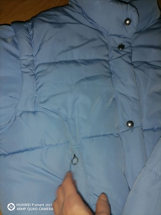 Geacă Bershka L nepurtară