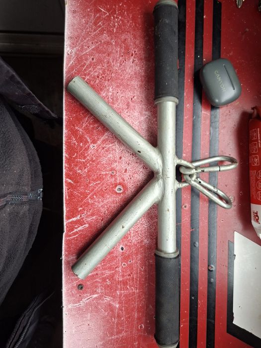 Ръкохватка/скрипец за трицепс