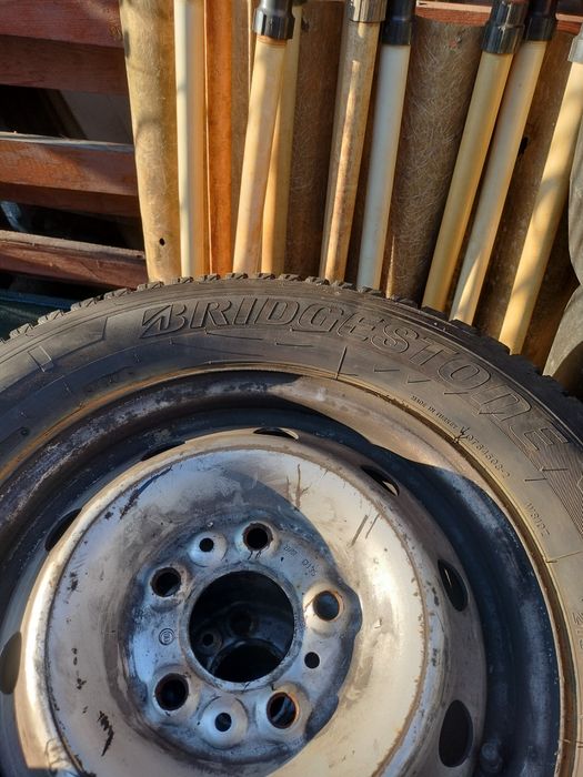 Vând seturi roti de microbuz gip cramponate