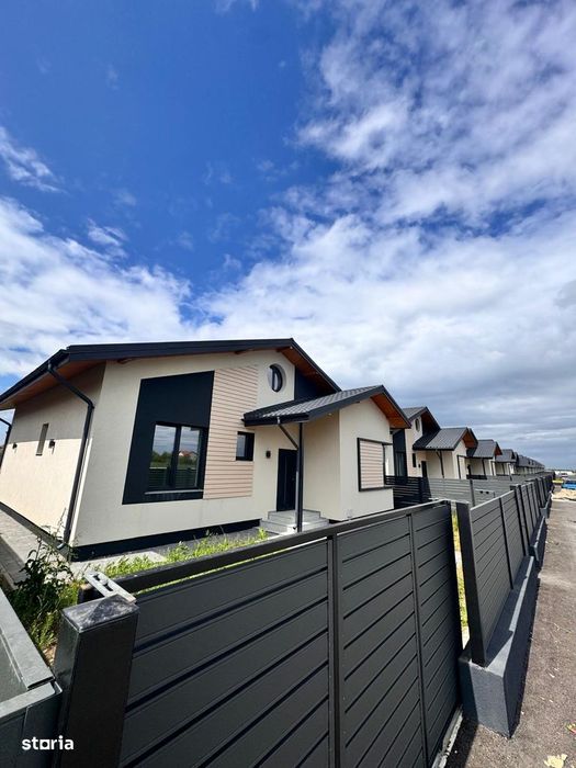 Vila in ansamblu de 16 imobile, finalizata, pret promotional!