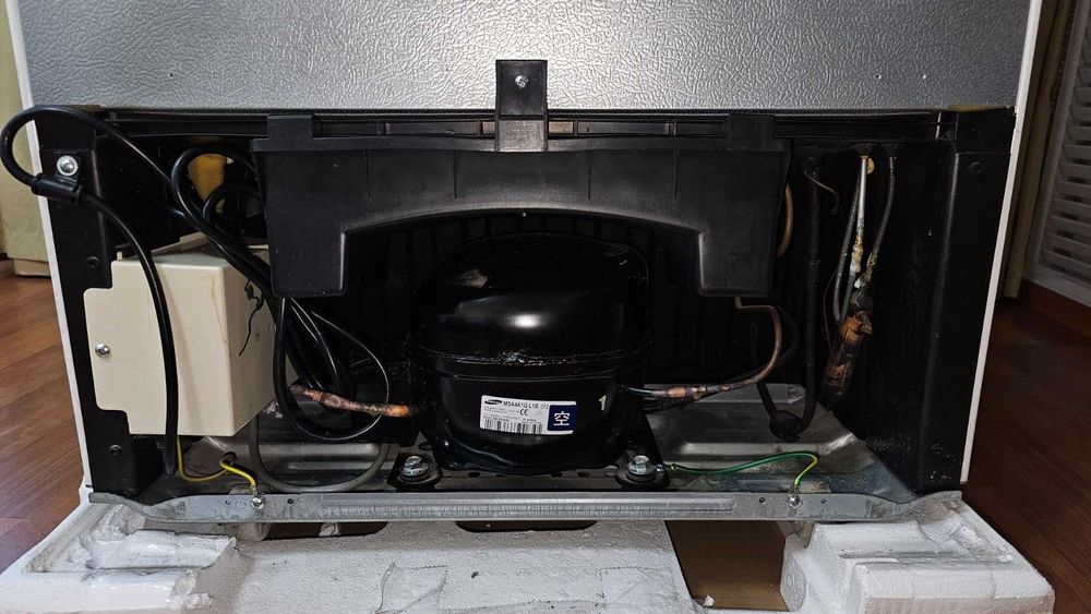 Продам холодильник Самсунг