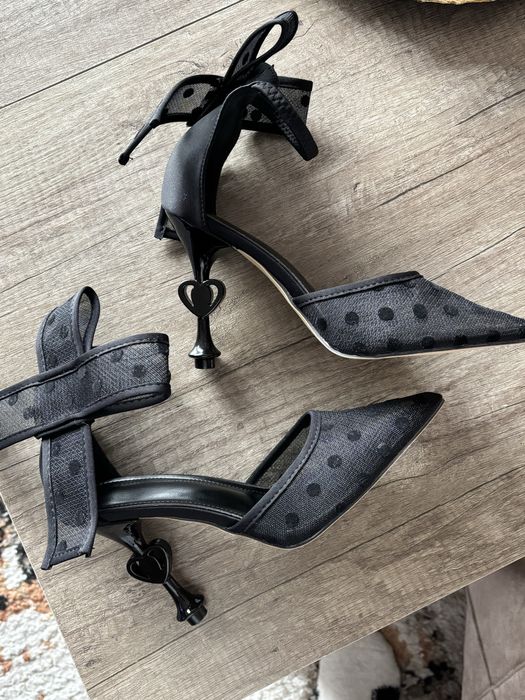 Официални обувки