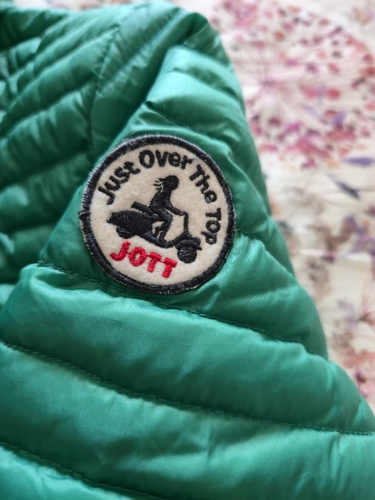 Mарково яке J.O.T.T (Just over the top) с гъши пух, размер XS-S,