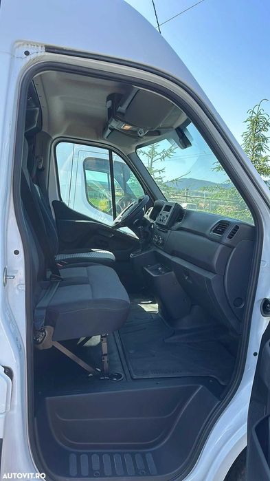 Renault Master cu LIFT