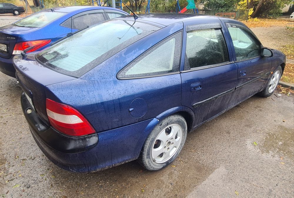 Продам опель вектра б, автомат