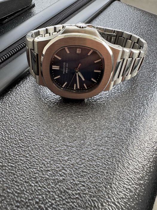 Ceas Rocos(Homage Nautilus)