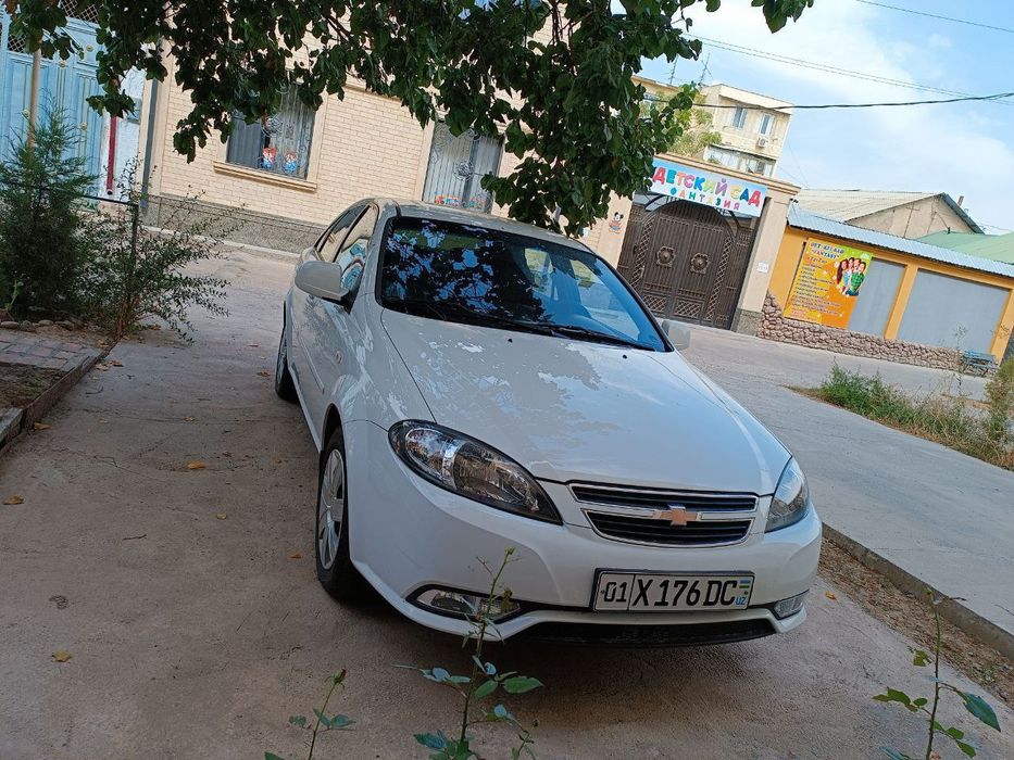 Jentira sotiladi