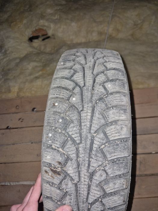 Зимние шины шипы