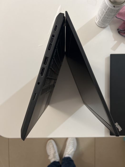 Лаптоп Lenovo ThinkPad T14/Core i7-10510U/RAM 32 GB / 512 GB SSD