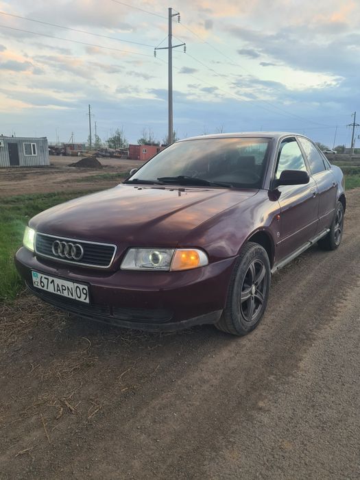 Продаю Ауди а4 1996г.в.