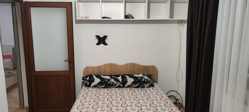 Apartament de închiriat