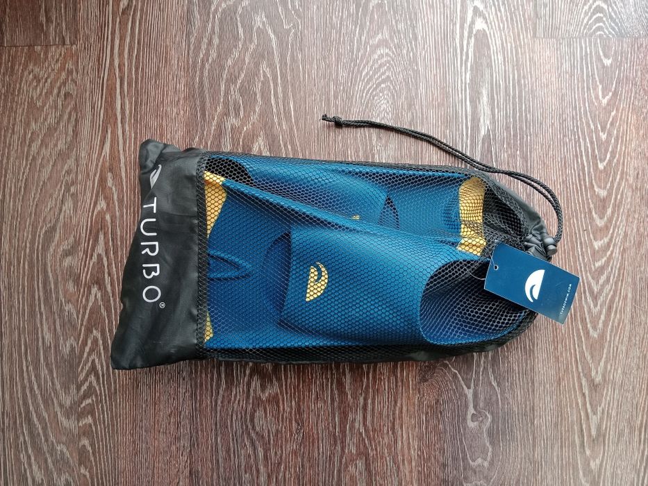 Спортивный инвентарь для плавания