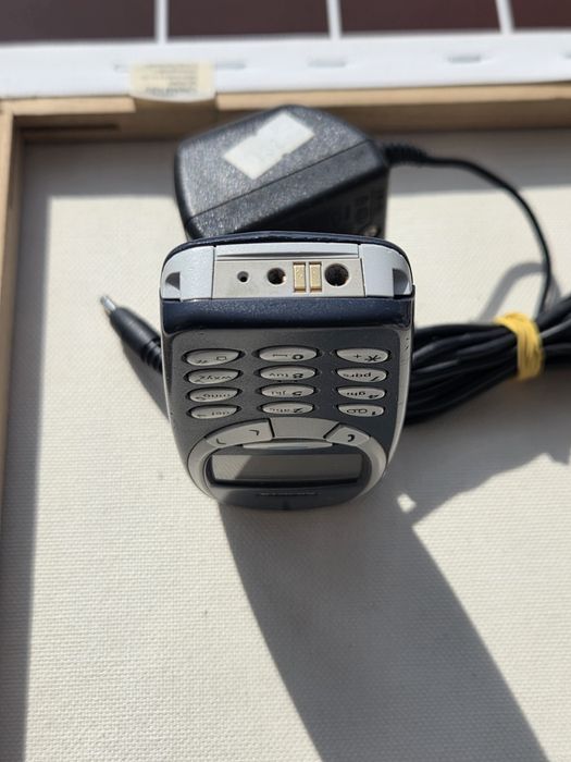 Nokia 3330cu butoane