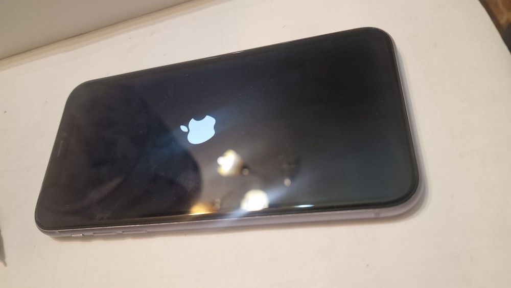 Iphone 11 128гб идеал