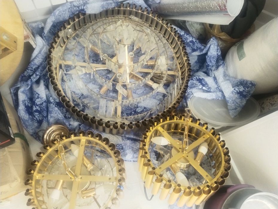 люстра сатылады почти новый