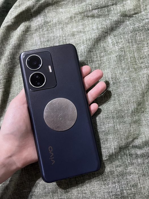 Продам телефон vivo