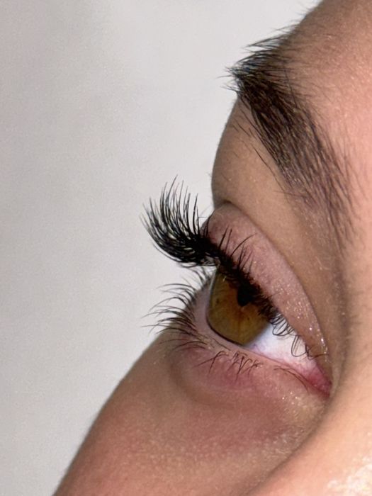 Ламинирование ресниц и бровей