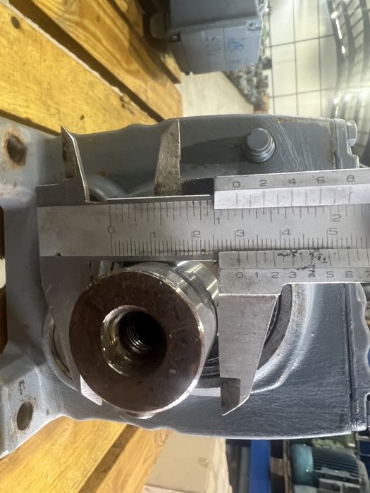 Мотор-редуктор SEW 1.5 кВ 141 оборота