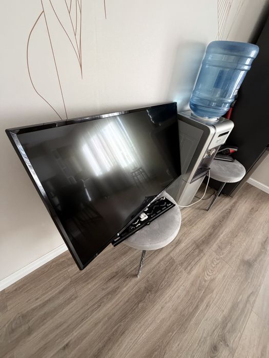 Продам телевизор